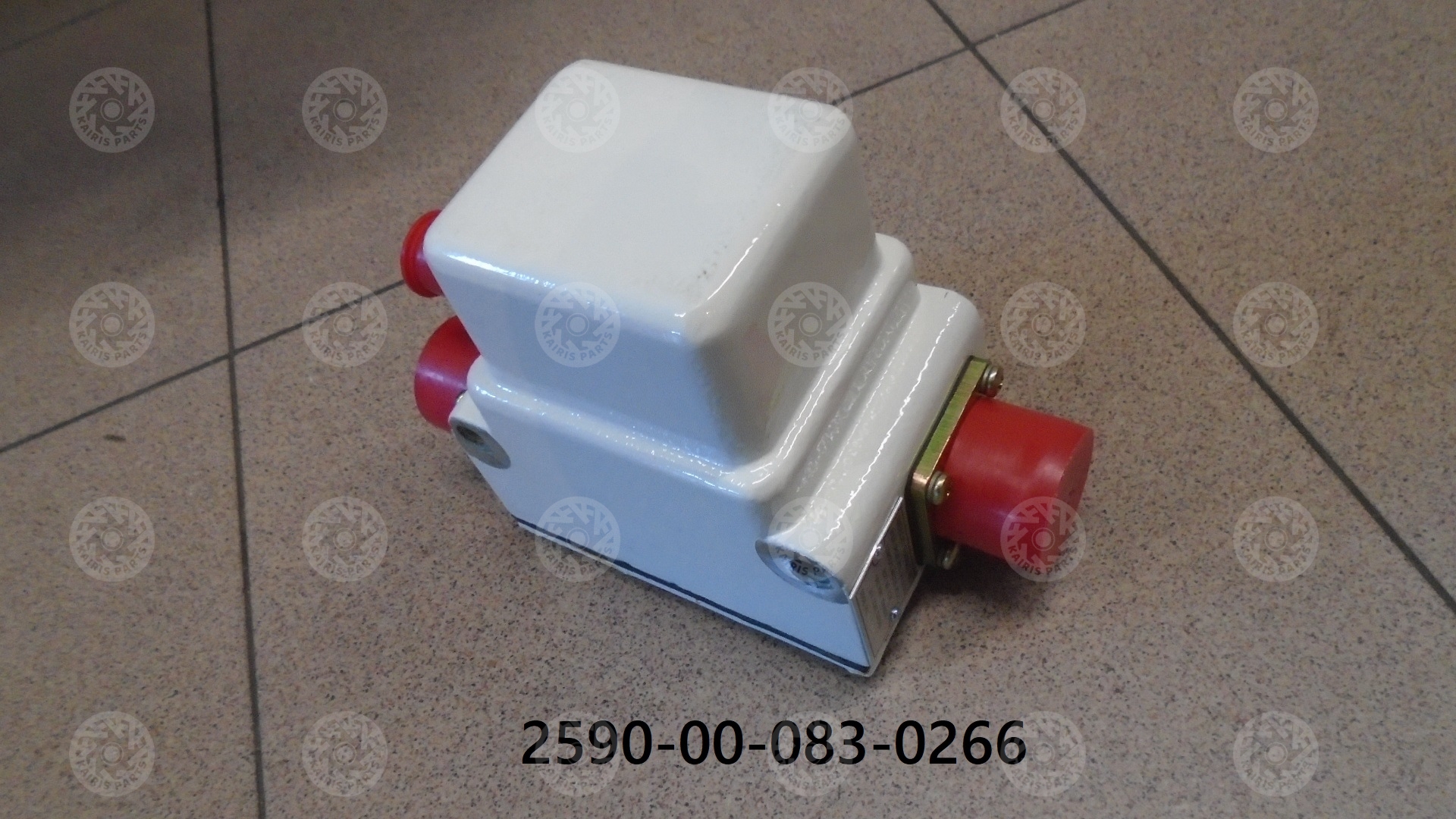 2590-00-083-0266