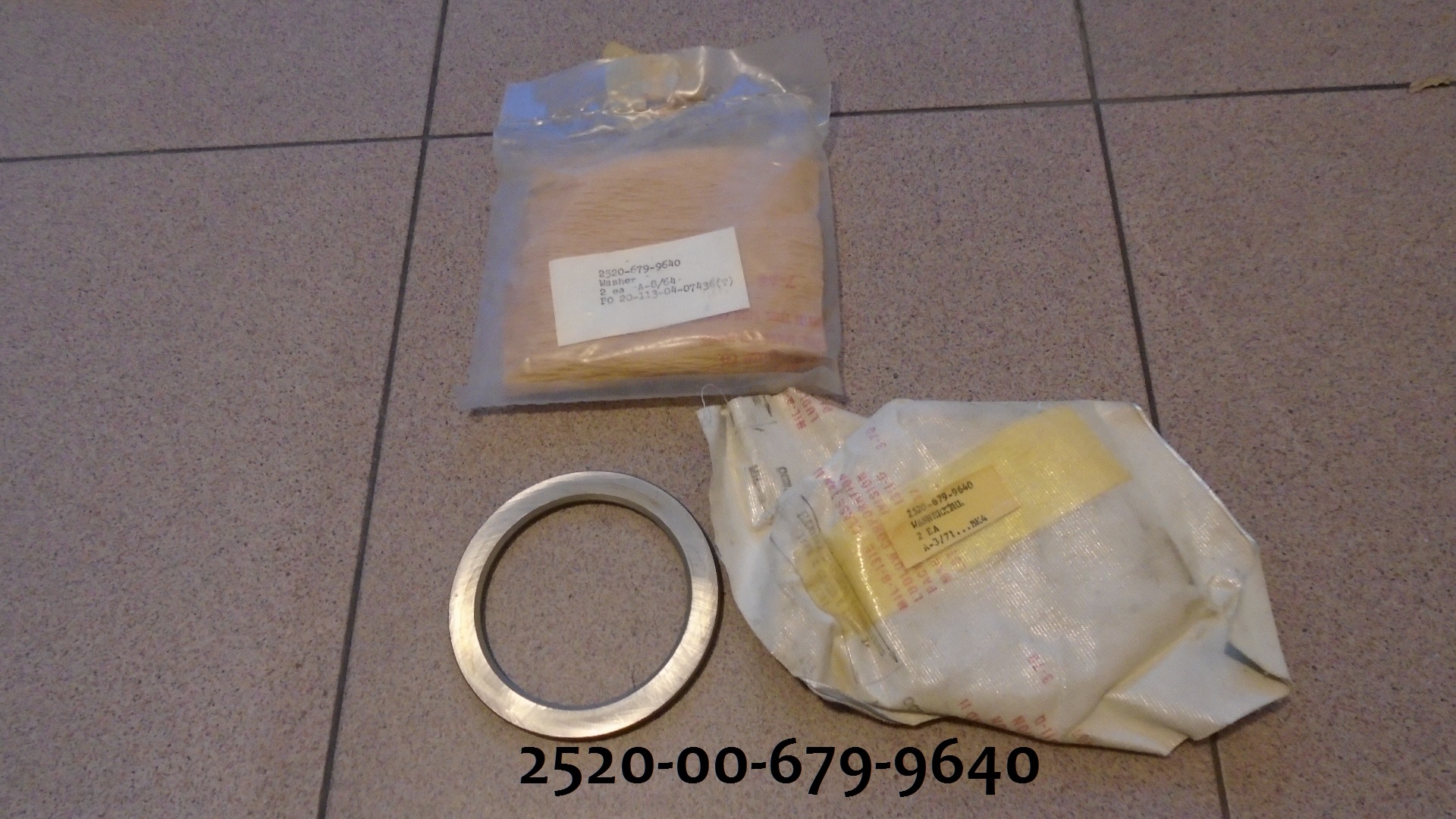 2520-00-679-9640