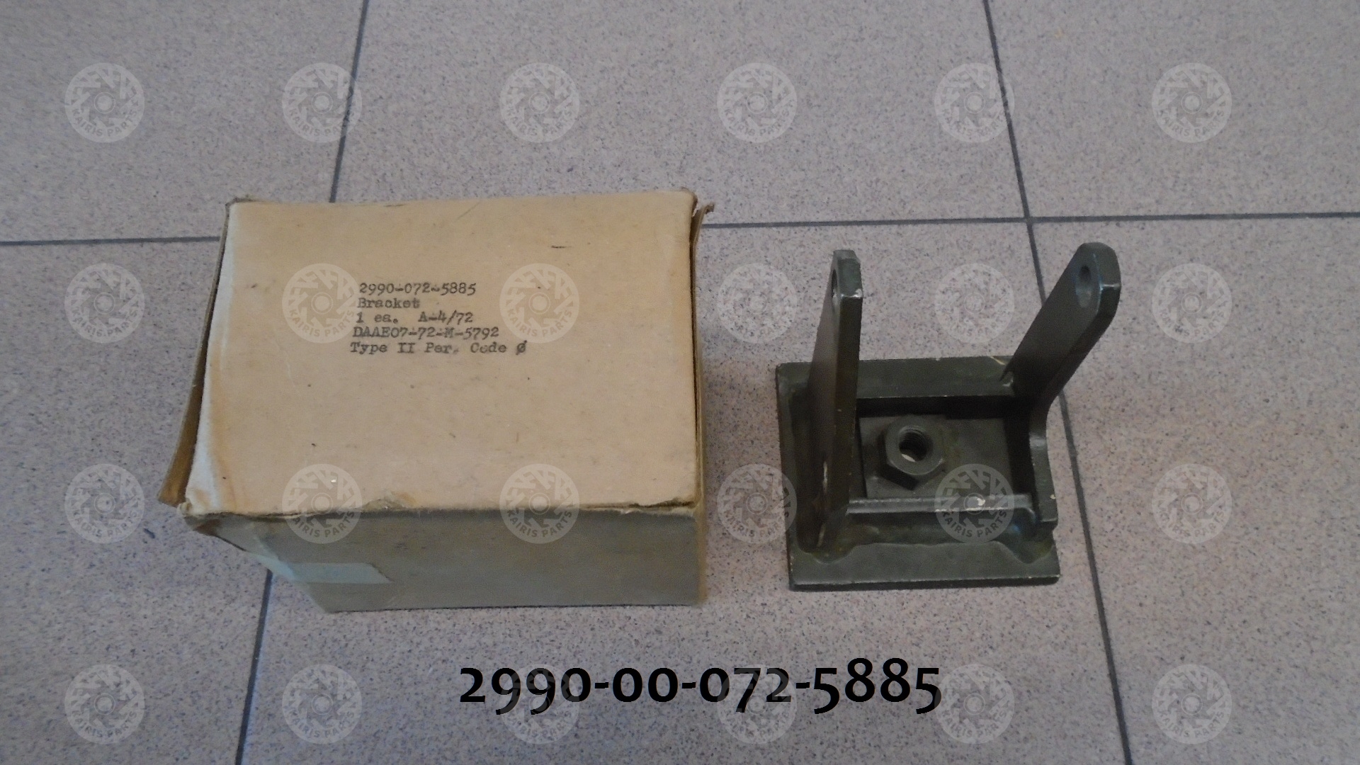 2990-00-072-5885
