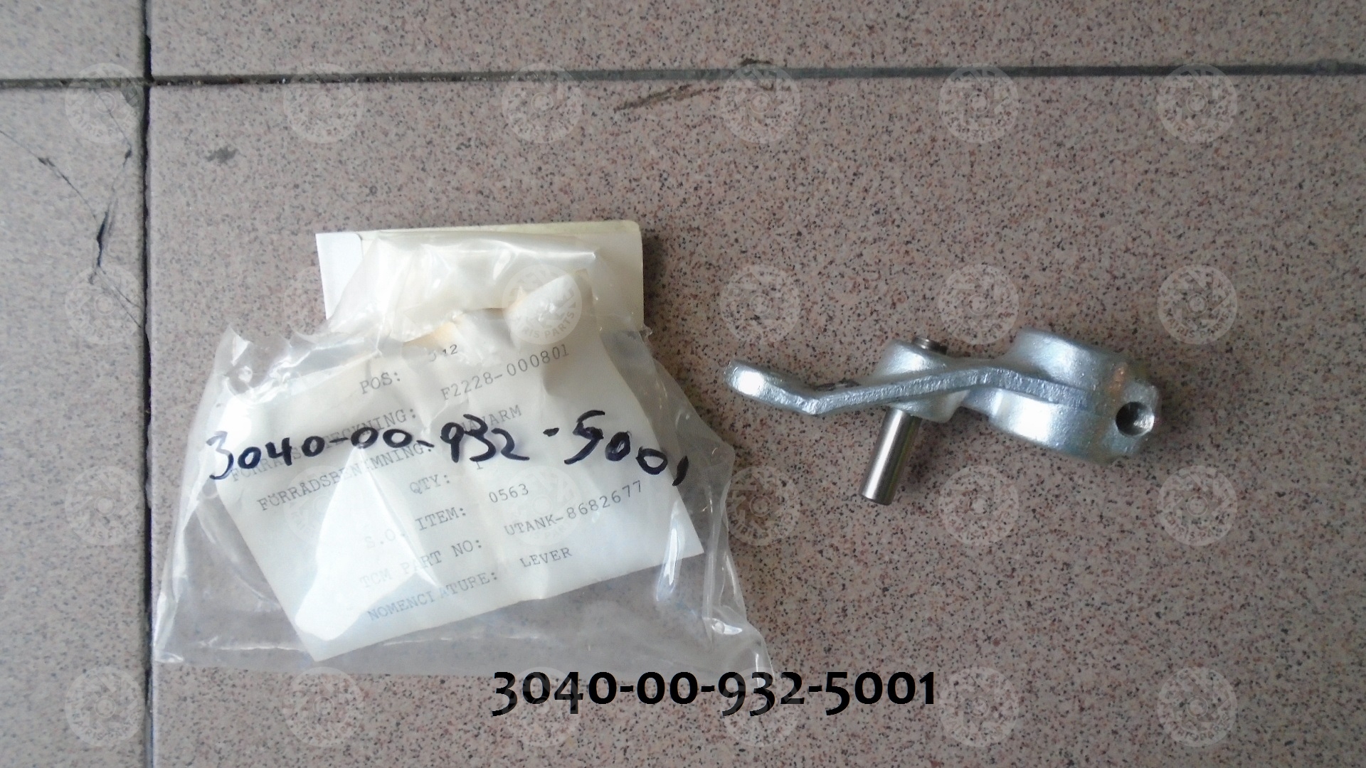 3040-00-932-5001