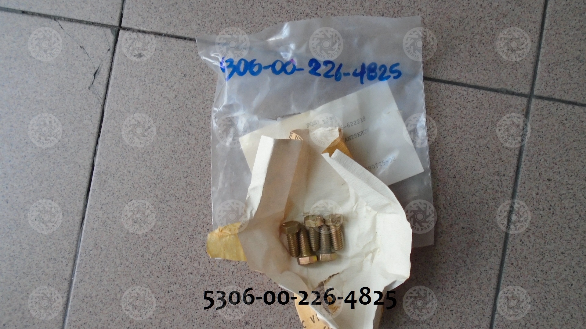 5306-00-226-4825